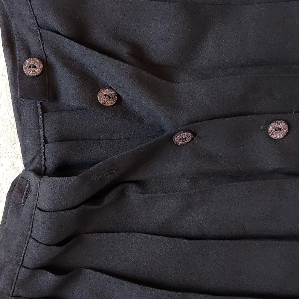 Mini skirt - Picture 2 of 5